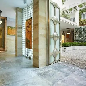 Palazzo Beltrade By Halldis Milan